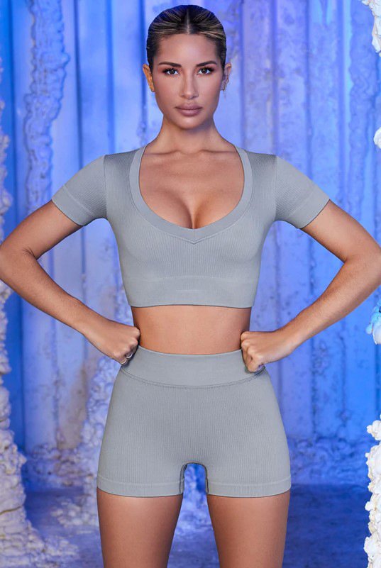 Sports Fitness Clothing Suit Women Threaded Short Sleeve Shorts Seamless Yoga Clothing
